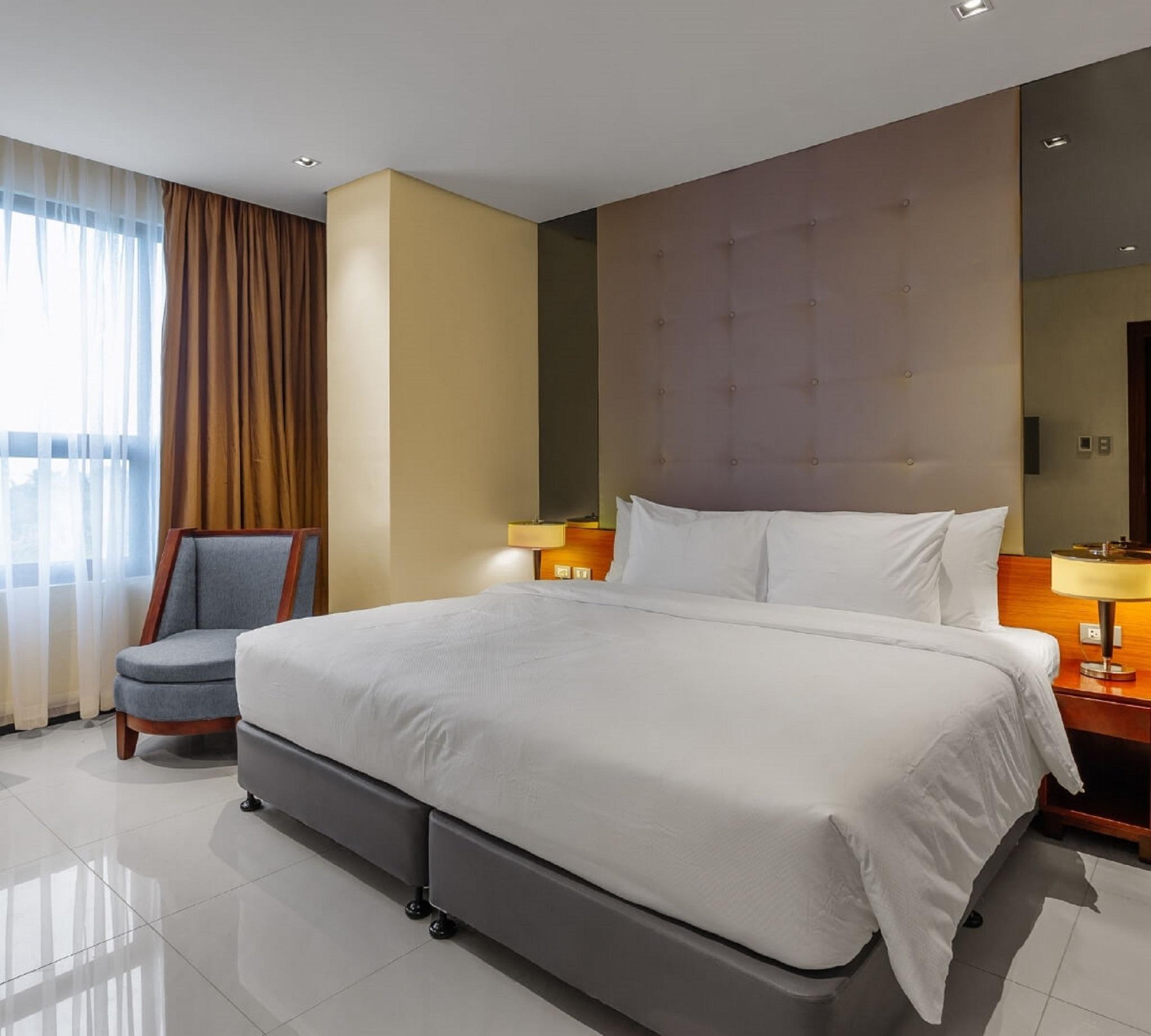 Summit Hotel Таклобан Екстериор снимка